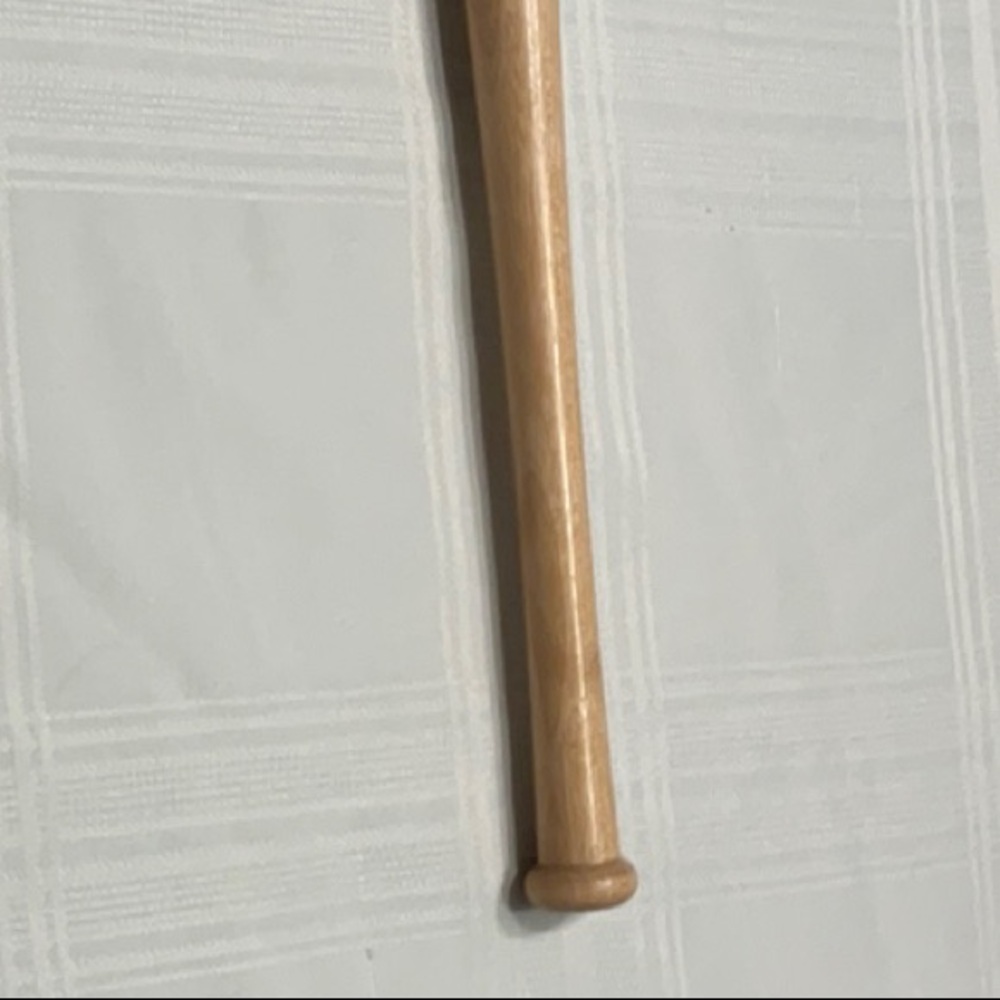 Louisville Slugger Wooden Baseball Bat Small Clippers Bat 2011 - Picture 4 of 5